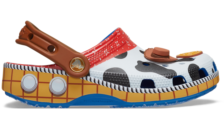 Crocs | Kinder | Disney Pixars Toy Story Sheriff Woody Classic | Clogs | Blau | 34
