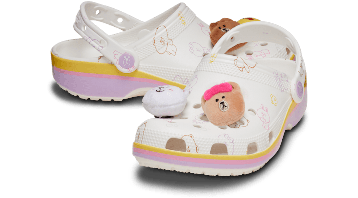 Crocs Unisex LINE FRIENDS Classic Clogs White