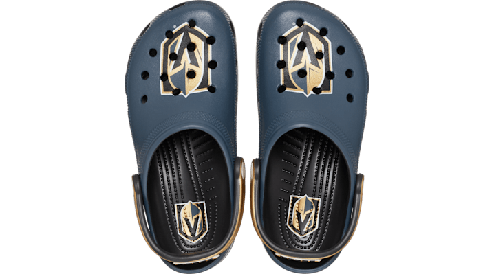 Crocs Nhl Vegas Knights Cls Clg In Black