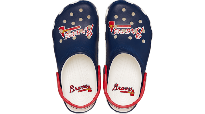 Crocs MLB Atlanta Braves Classic Clog; White