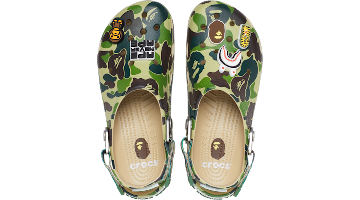 

BAPE X Crocs Classic Clog