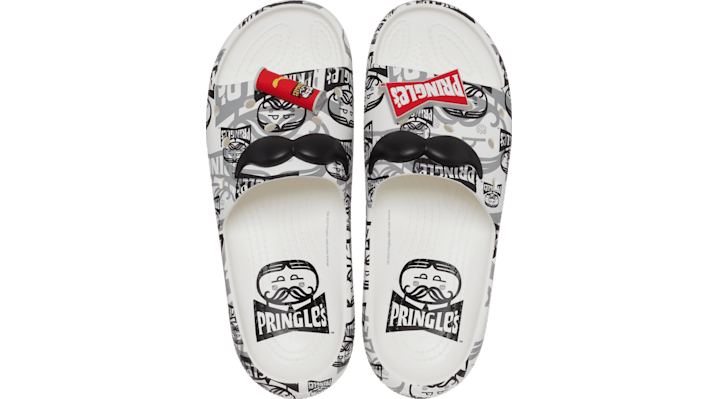 Crocs Pringles X Crocs Classic Slide; Black / White