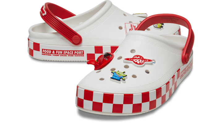 Crocs Off Court Clog Toy Story Pizza Planet - 209816-100