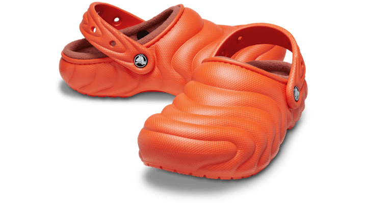 Crocs Classic Lined Overpuff Klompen Unisex Lava - 210059-84J