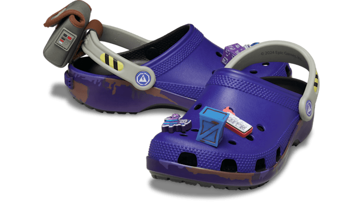 Crocs unisex Fortnite X Classic Battle Bus Clogs Blue Multi - 210495-4NY