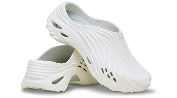 Crocs | Unisex | Echo Wave | Clogs | Chalk | - 210521-0WV