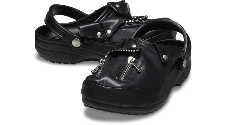 Classic Clog x Beams - 210582-001