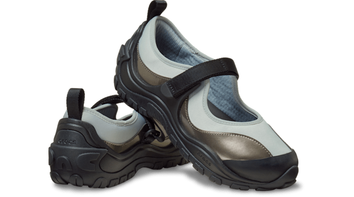 Crocs women Terre Shoes Black / Silver Metallic - 210639-923