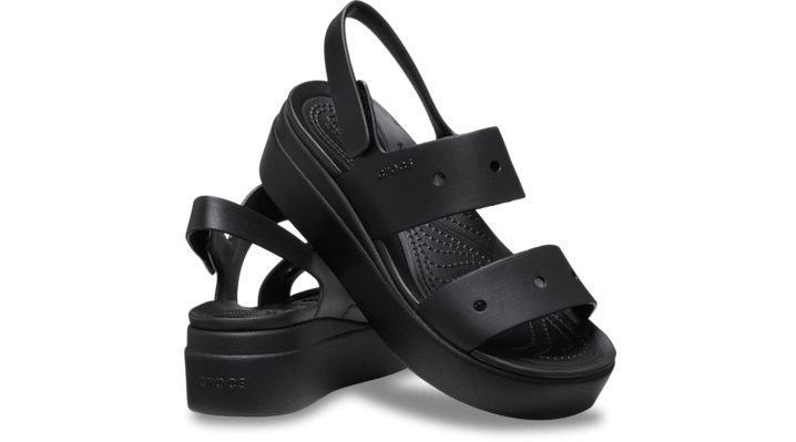 Crocs | Women | Brooklyn 4U | Sandals | Black | - 210676-001