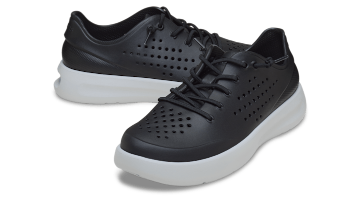 Crocs | Men | InMotion Pacer | Sneakers | Black / Atmosphere | - 210831-0OC