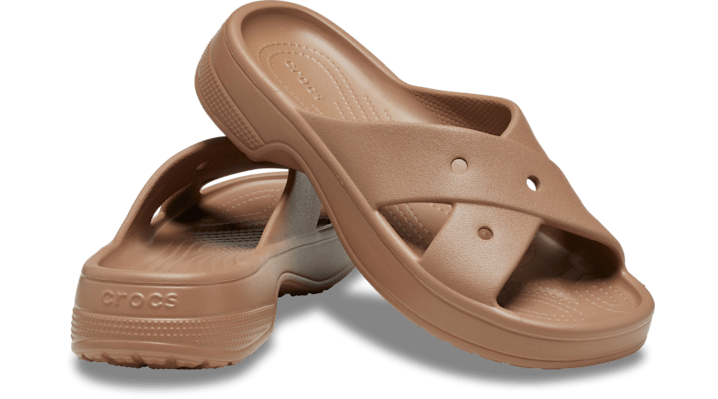 Crocs | Women | Classic Cross Strap | Slides | Milk Chocolate | - 210840-2JJ