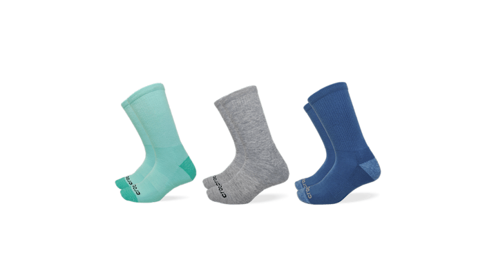 Crocs Socks Crew Random Feed Heel Toe 3-pack In Aqua