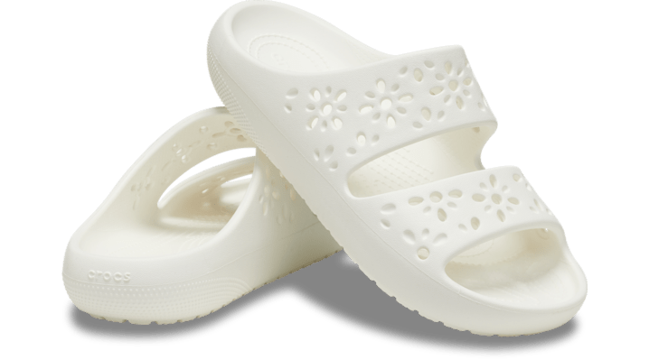 Crocs unisex Classic Floral Cutout Sandals Chalk - 210966-0WV