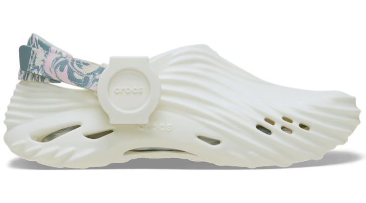 

G-Shock X Crocs Echo Wave