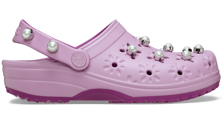 

Classic Floral Cut Out Elevated Clog