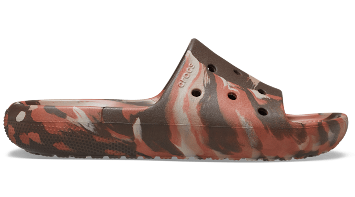Crocs Classic Marbled Slide 2.0 In Coffee/multi