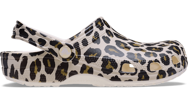 Crocs Classic Leopard Sabots Unisex Chalk