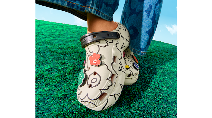 Crocs | Women | Marimekko Classic Platform | Clogs | Multi | - 211411-90H