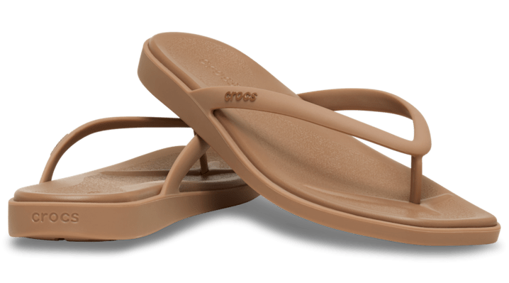 Crocs  Flip flops / Sandals (Shoes) Miami Flip  (women) - 211435-2JJ