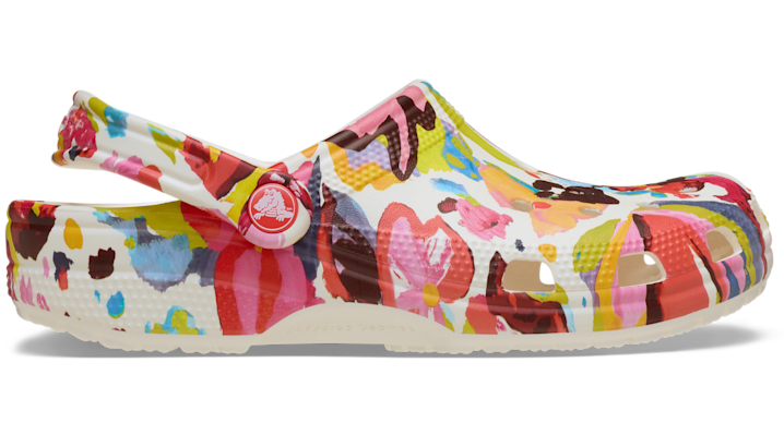 Classic Painted Floral Sabots Unisex Chalk 36 - Crocs - Modalova