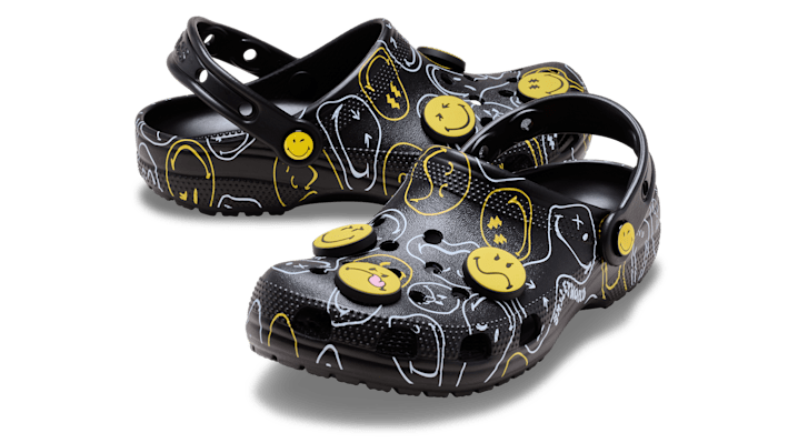 Crocs | Unisex | SmileyWorld® Classic | Clogs | Multi | - 211693-90H
