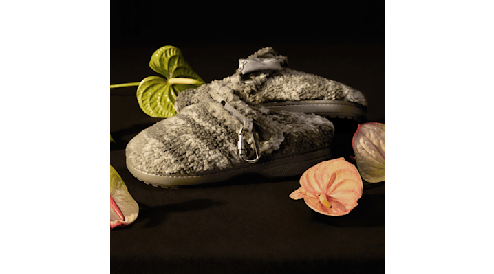 Crocs | Unisex | Hollister x Crocs Classic Unfurgettable | Clogs | Dusty Olive | - 211776-3J5