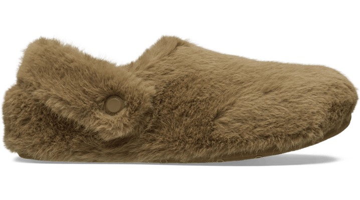 

Classic Cozzzy Luxe Slipper