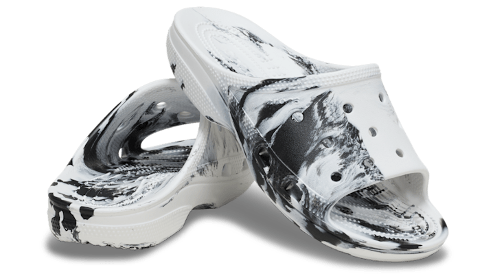 Crocs | Women | Classic Marbled Icon | Slides | Black / White | - 211832-066