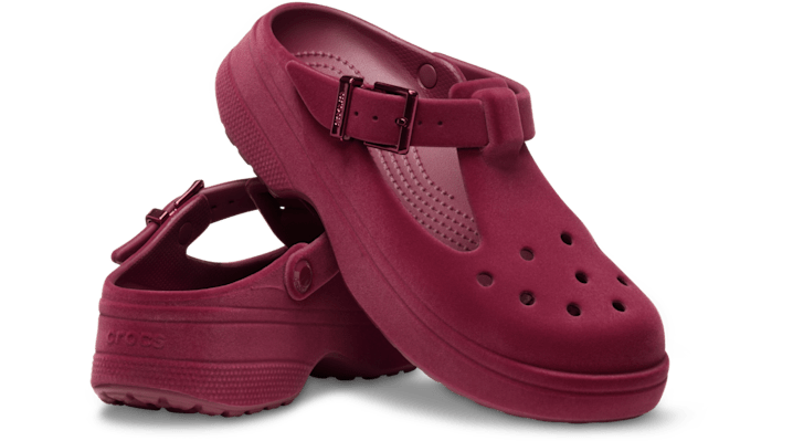 Crocs unisex Classic Mary Jane Velvet Clogs Beetroot - 211951-6XH