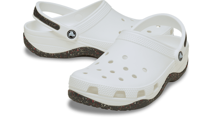 Crocs | Unisex | Classic Evo | Clogs | White | - 212481-100