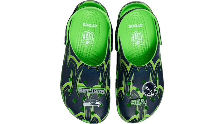 Unisex Crocs  Seattle Seahawks Classic Clog