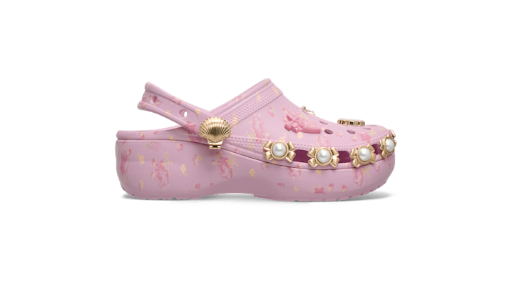Crocs LoveShackFancy Classic Platform Clog Pink W6 1