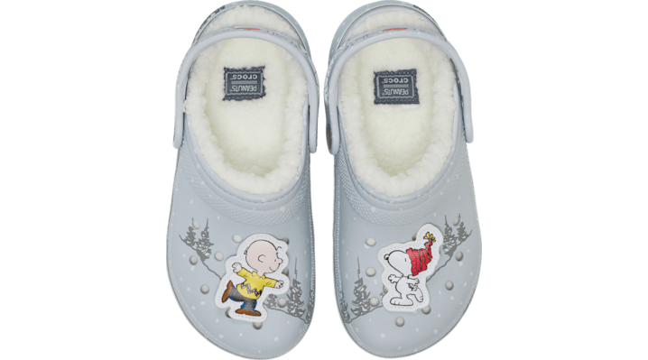 Crocs Kids' Peanuts Holiday Classic Lined Clogs