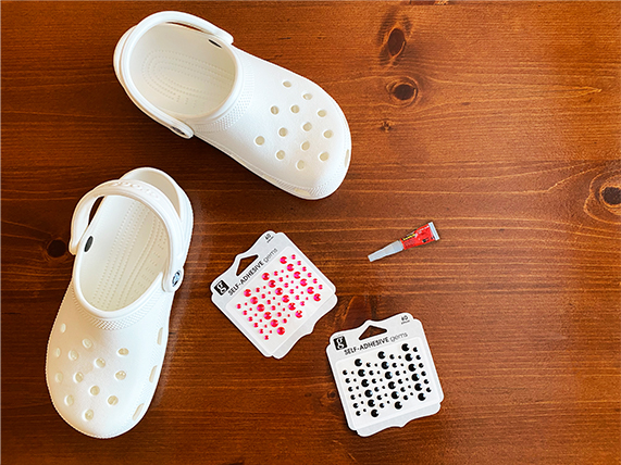 White classic clog and jewels.