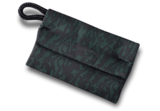 Camo Pouch;