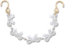 Chaîne à rivets avec boucles perlées
