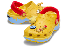 Disney Winnie The Pooh Classic Platform Clog;