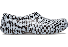 Crocs restaurant hotsell shoes