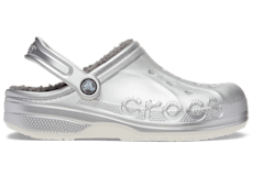 Crocs w store fur