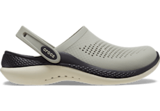 Little online ride crocs