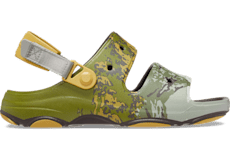 Crocs sandals for deals women price
