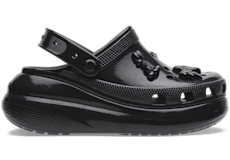 Full black hotsell crocs