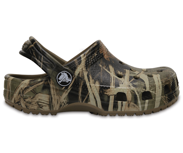 camo crocs canada