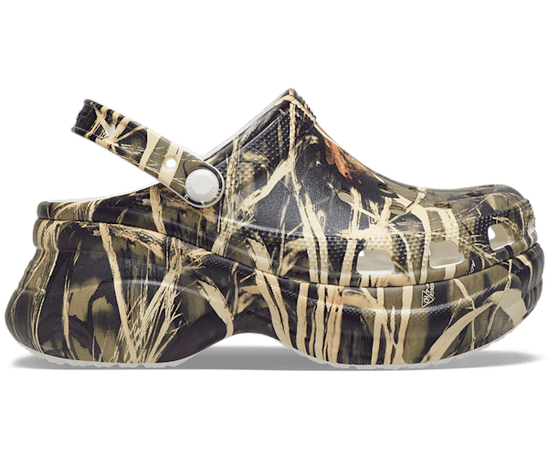 camo crocs canada