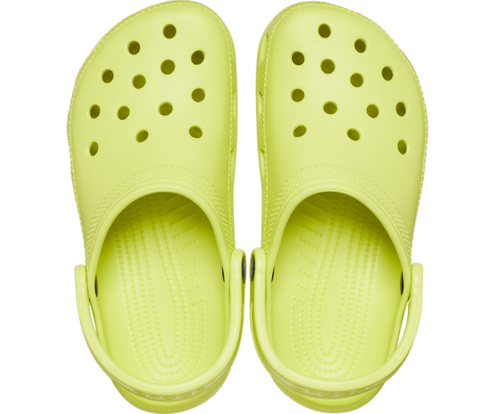 Femme Chaussures Chaussures à talons Sabots CLASSICLINEDANIMALREMIXCLOG Sabots Crocs™ en coloris Neutre 