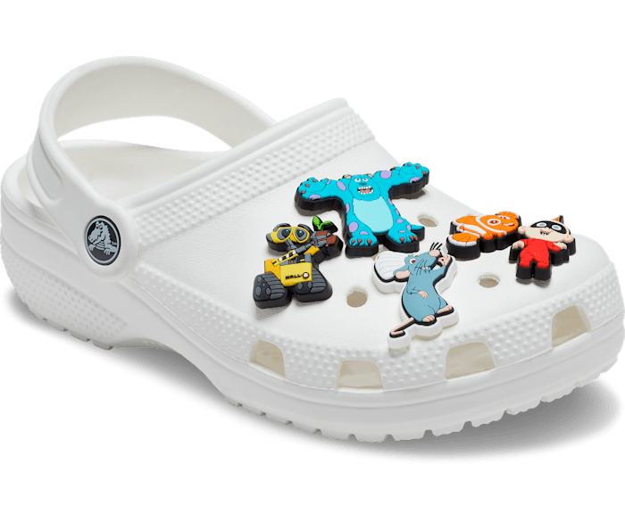 https://media.crocs.com/images/t_pdphero/f_auto%2Cq_auto/products/10010002_001_ALT140/crocs