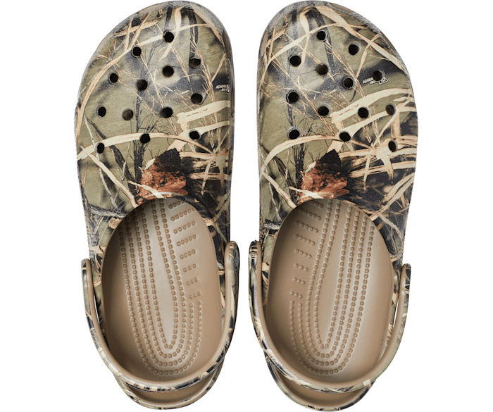 Crocs™ White Classic Realtree Pop Strap Clog