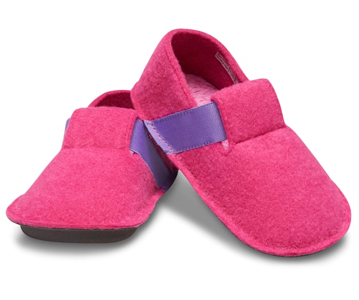 Comfortable Slip On Toddler Shoe with Soft Liner Crocs Kids Classic Slipper