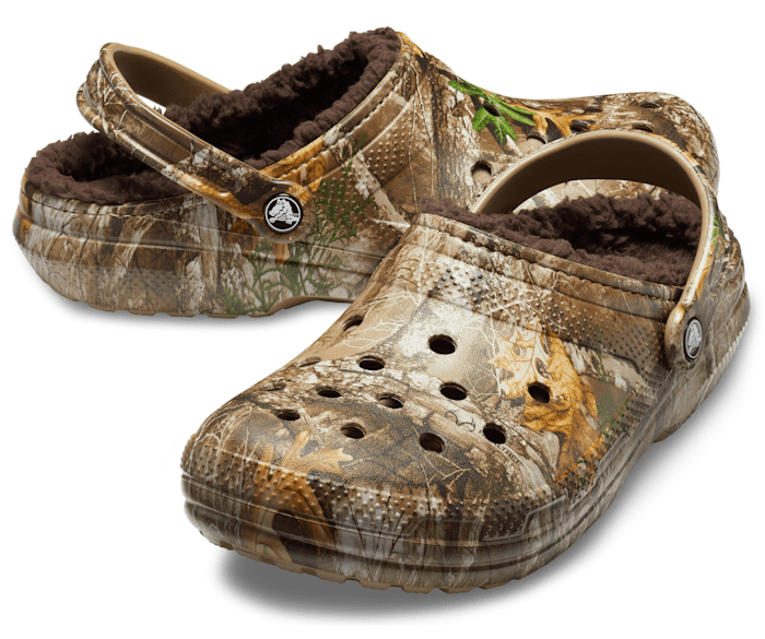 Realtree lined crocs