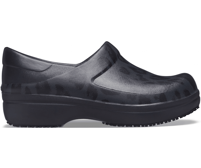 Best Clogs for Men: How to Wear and Style Clogs 2019